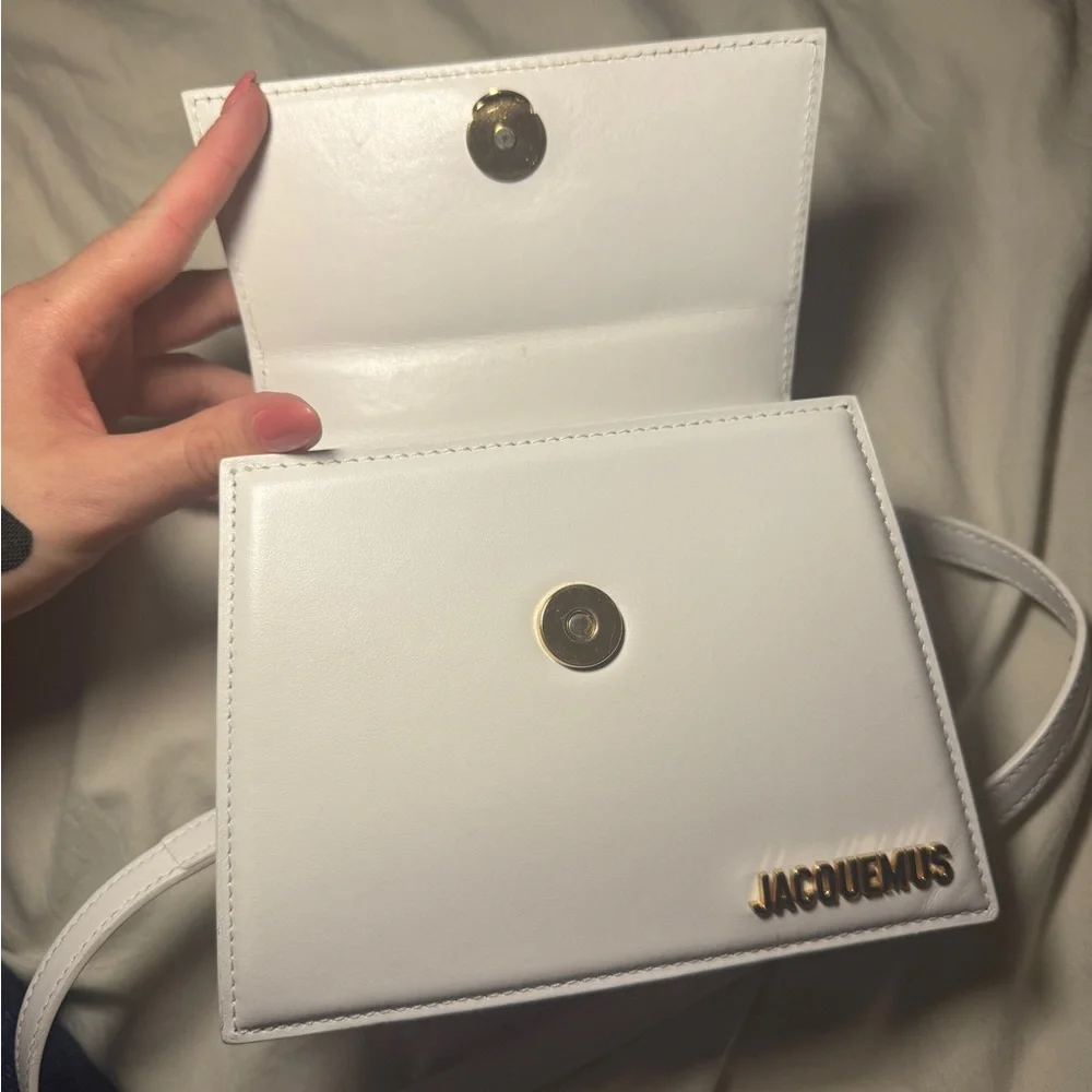 Jacquemus Mini Top-Handle Bag in White with Gold Logo - Picture 7 of 8